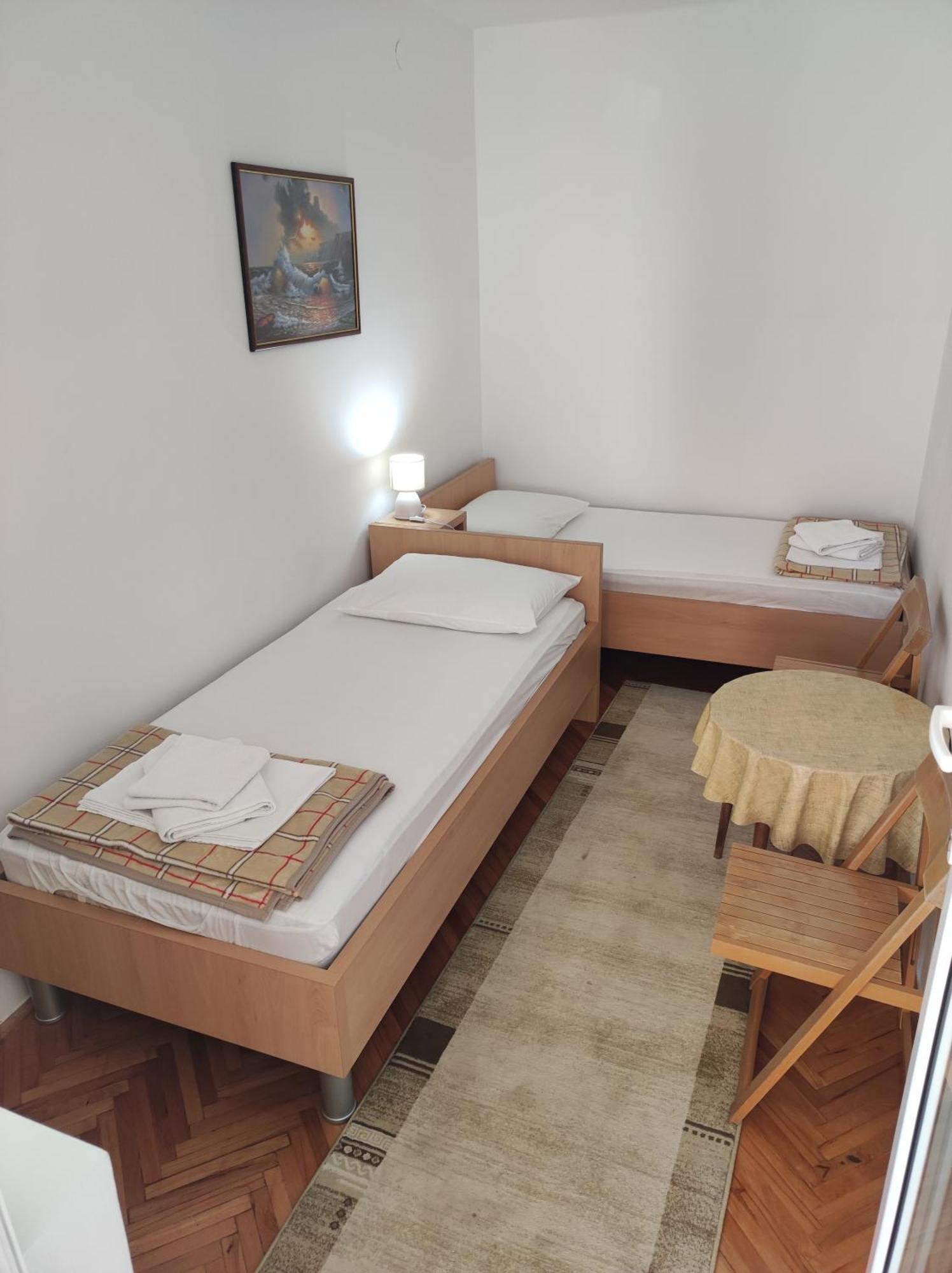 Apartmani Totić Crikvenica Bagian luar foto