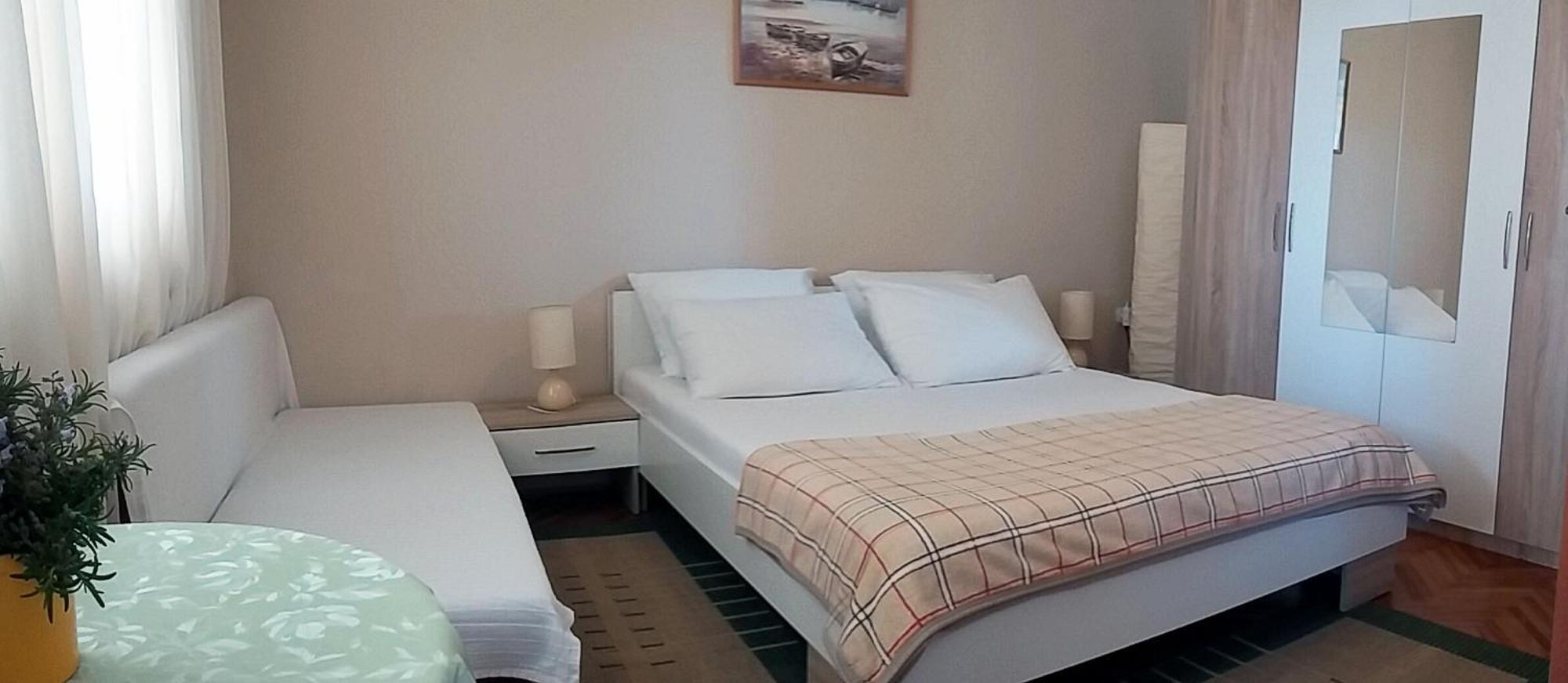 Apartmani Totić Crikvenica Bagian luar foto