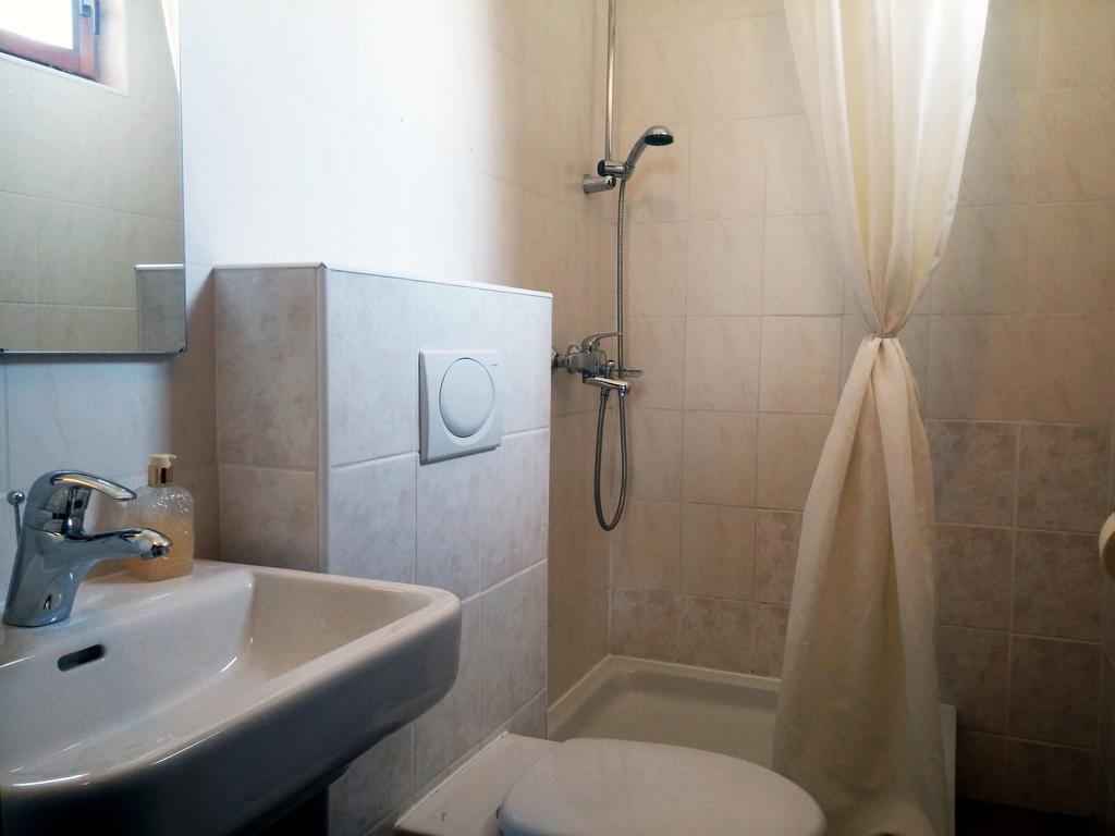 Apartmani Totić Crikvenica Bagian luar foto