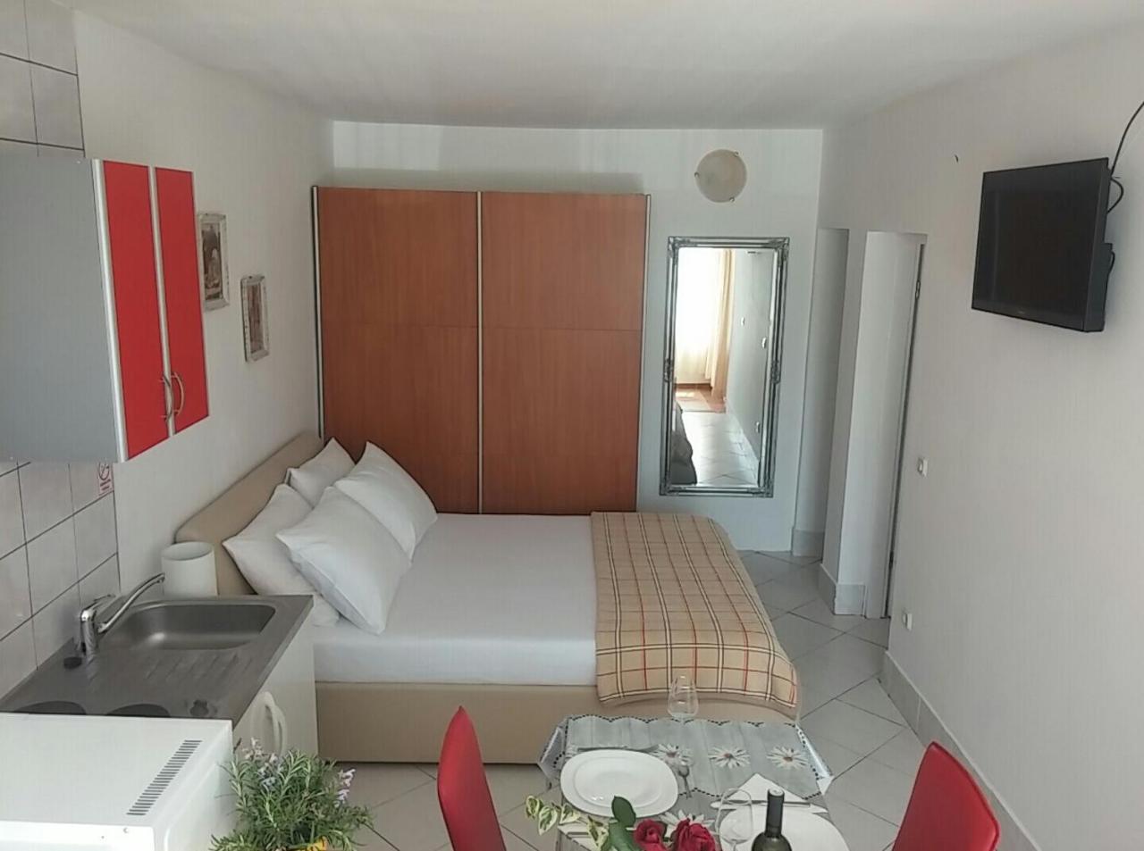 Apartmani Totić Crikvenica Bagian luar foto