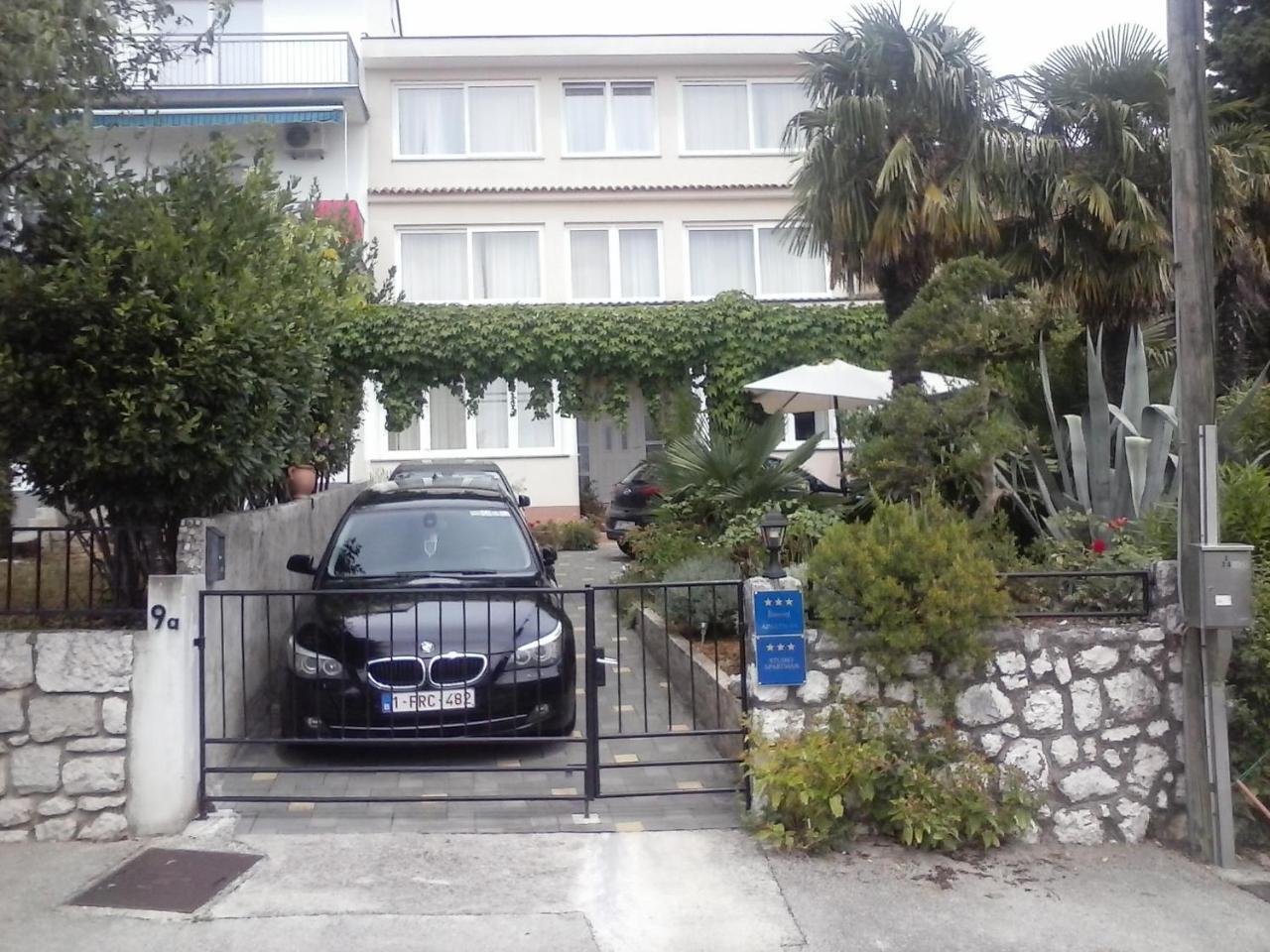 Apartmani Totić Crikvenica Bagian luar foto
